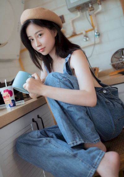 欧美女侧面_剧情片全集免费播放