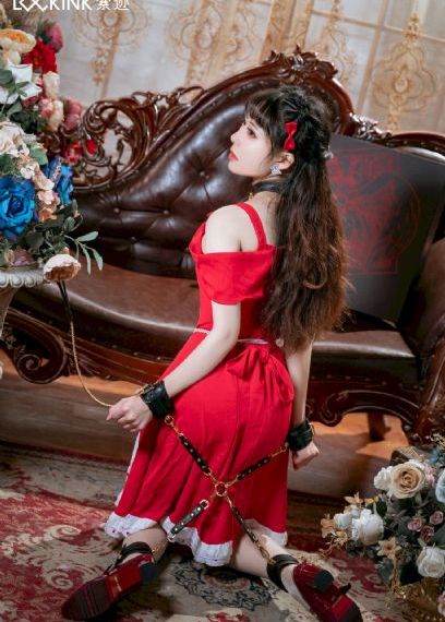欧美亚洲丝袜制服_HD迅雷电影在线