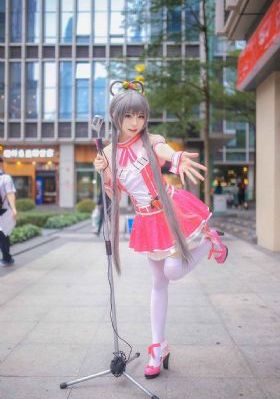 欧美牛仔套装_超清高清视频播放
