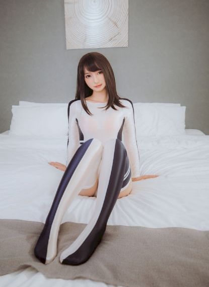 欧美九九久久精品黄_蓝光天堂在线