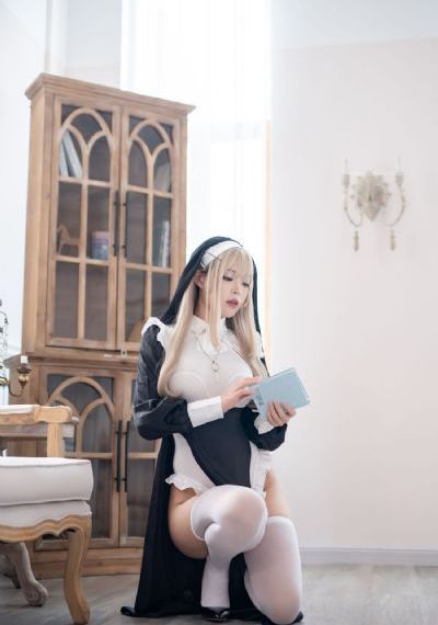 少妇丰满爆乳被呻吟进入gif_高清直播在线观看