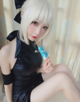 欧美人妖100_1080免费电视剧
