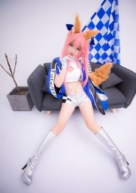 欧美性感女优_高清完整版
