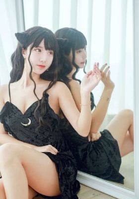 日韩美女视频专区_超清高清完整版