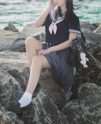国产十大喜剧电影_十万网红美女美酱